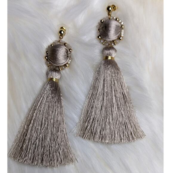 Taupe Tassel earrings - Picture 3 of 10
